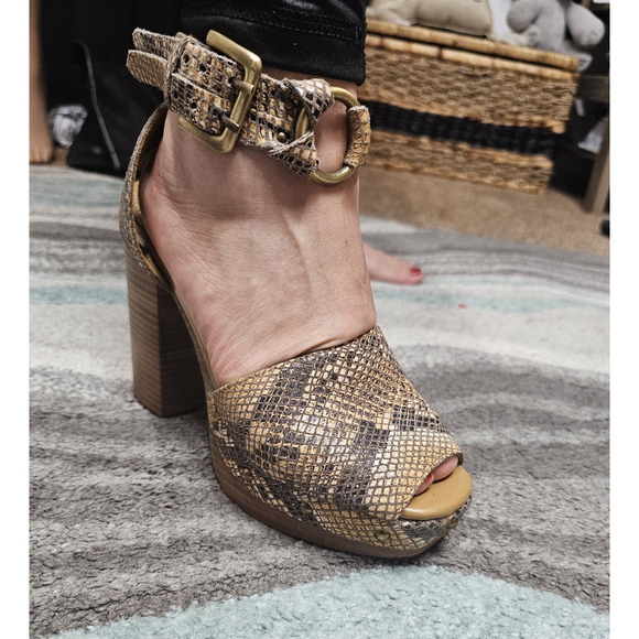 Free people Snakeskin platform block 4.5 in heels Size6.5 - Picture 1 of 7
